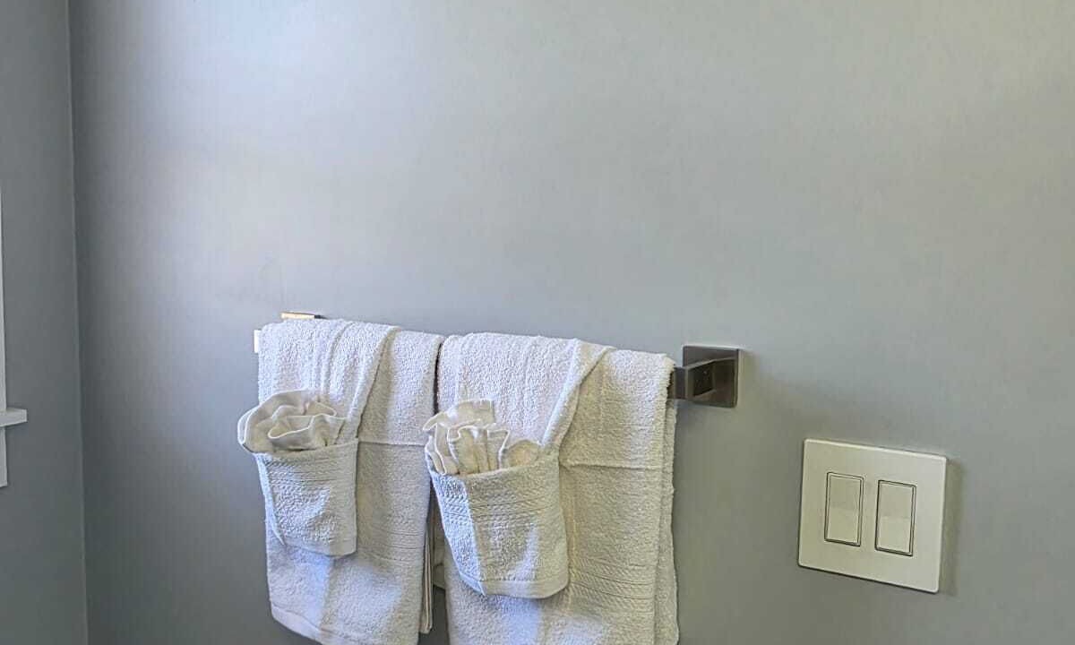 Photo of Bathroom in Pebble Point