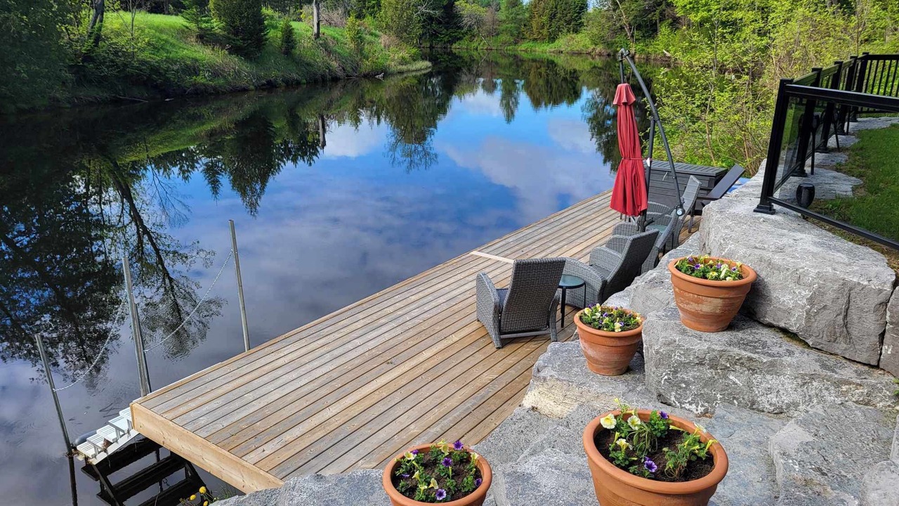 Photo of Outdoor in Burnt River