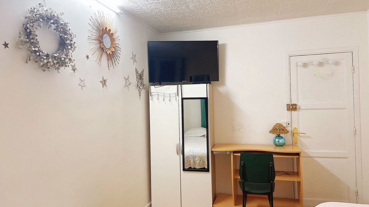Photo of Bedroom in Choisy-le-Roi