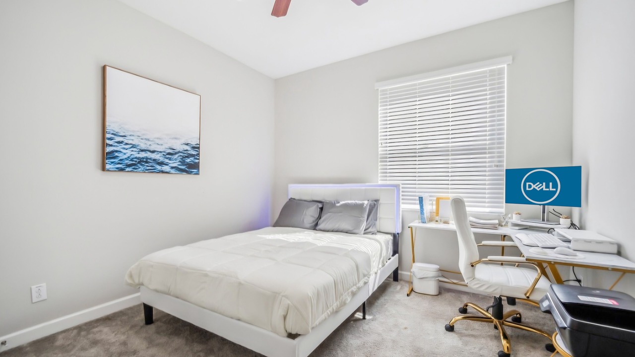 Photo of Bedroom in Riverview