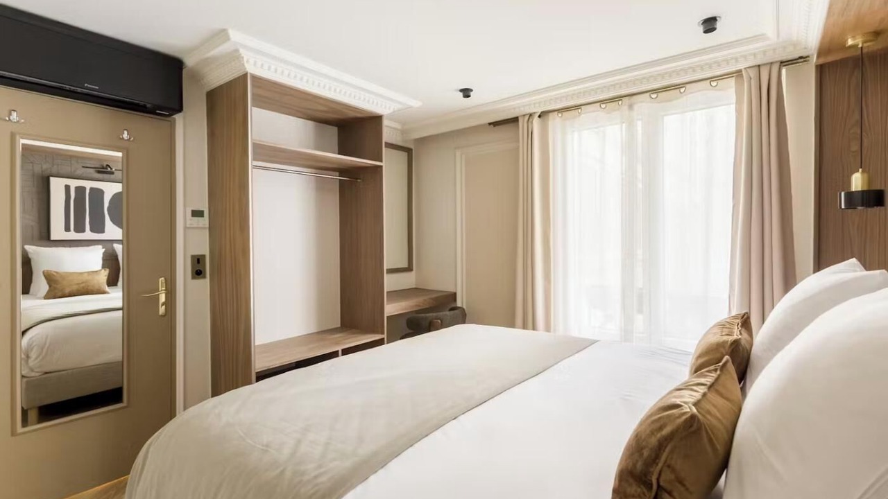 Photo of Bedroom in Quartier du Faubourg-Montmartre