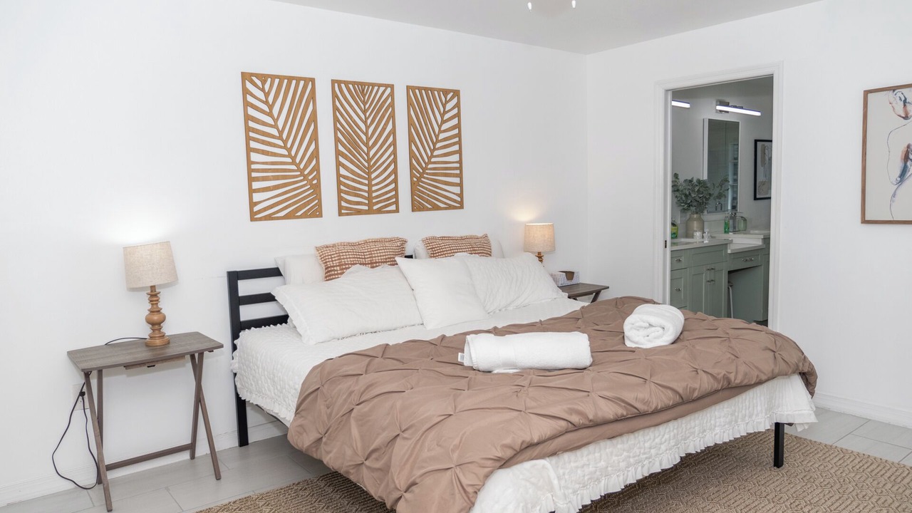 Photo of Bedroom in East County Civic Group
