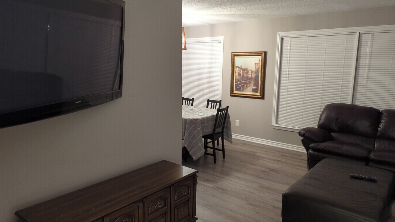 Photo of Livingroom in Brampton