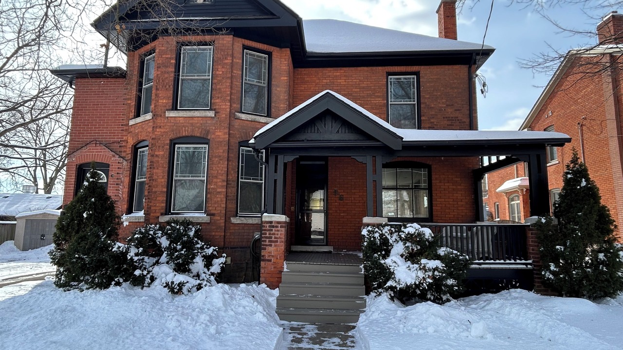 Photo of Outdoor in Dundas