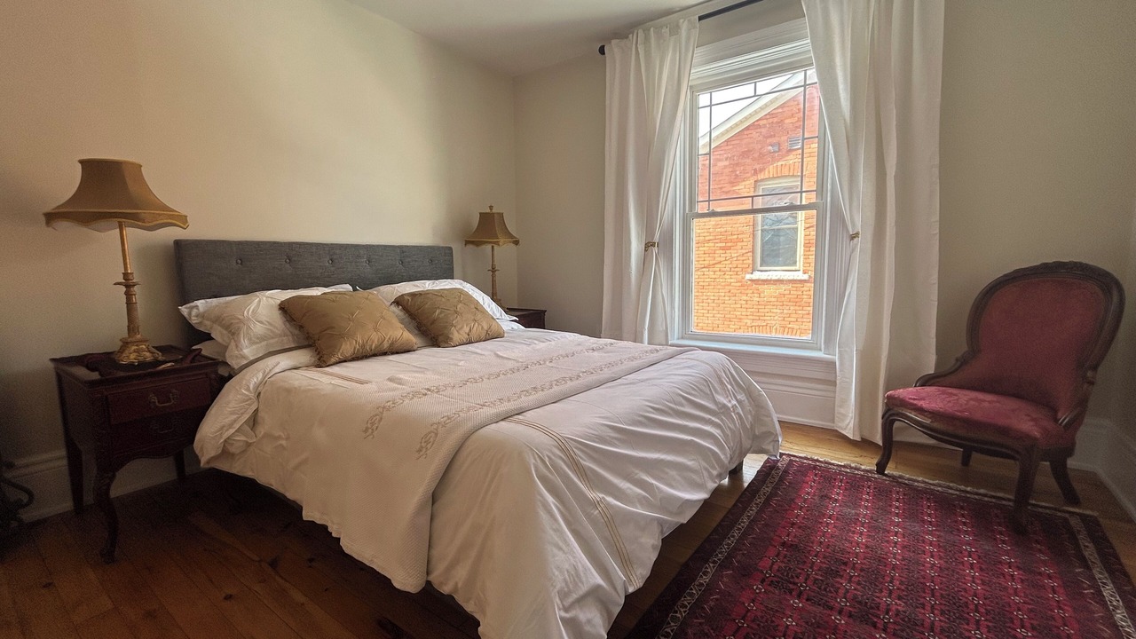 Photo of Bedroom in Dundas