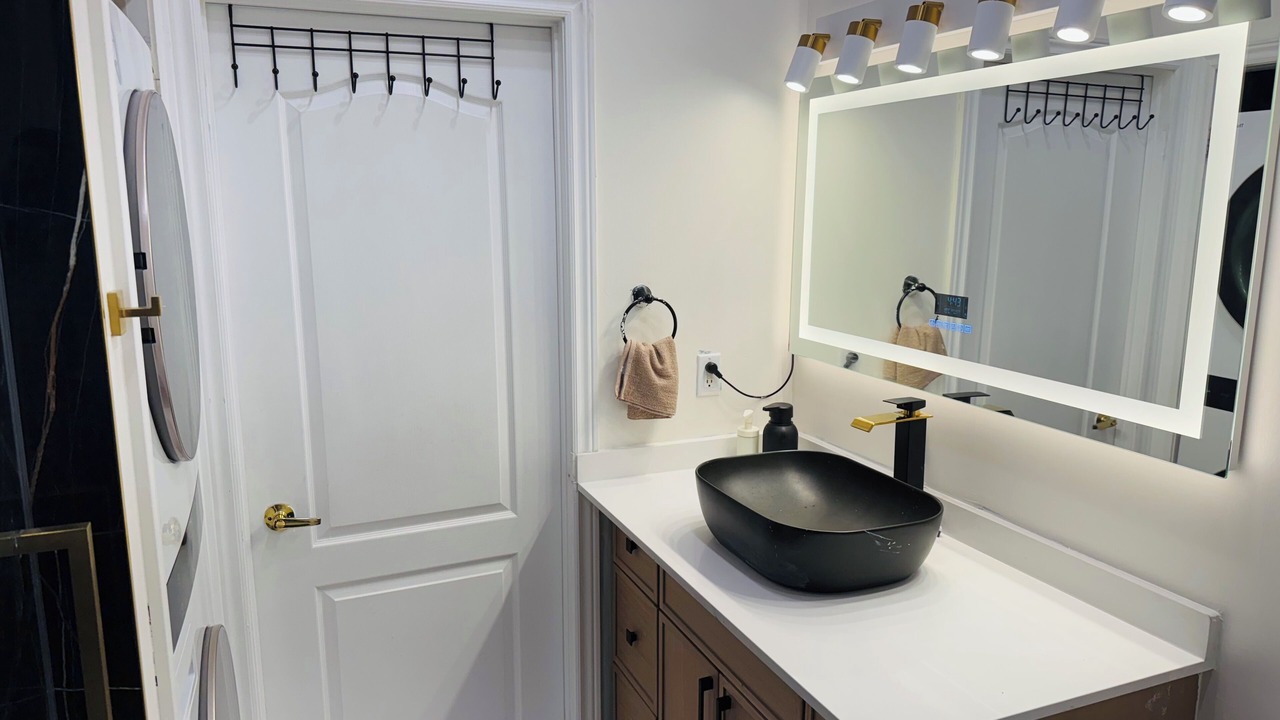 Photo of Bathroom in New Tecumseth