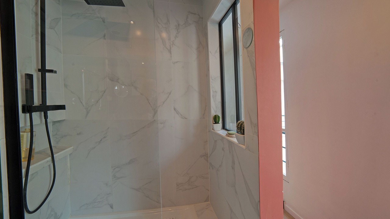 Photo of Bathroom in Paris City Center