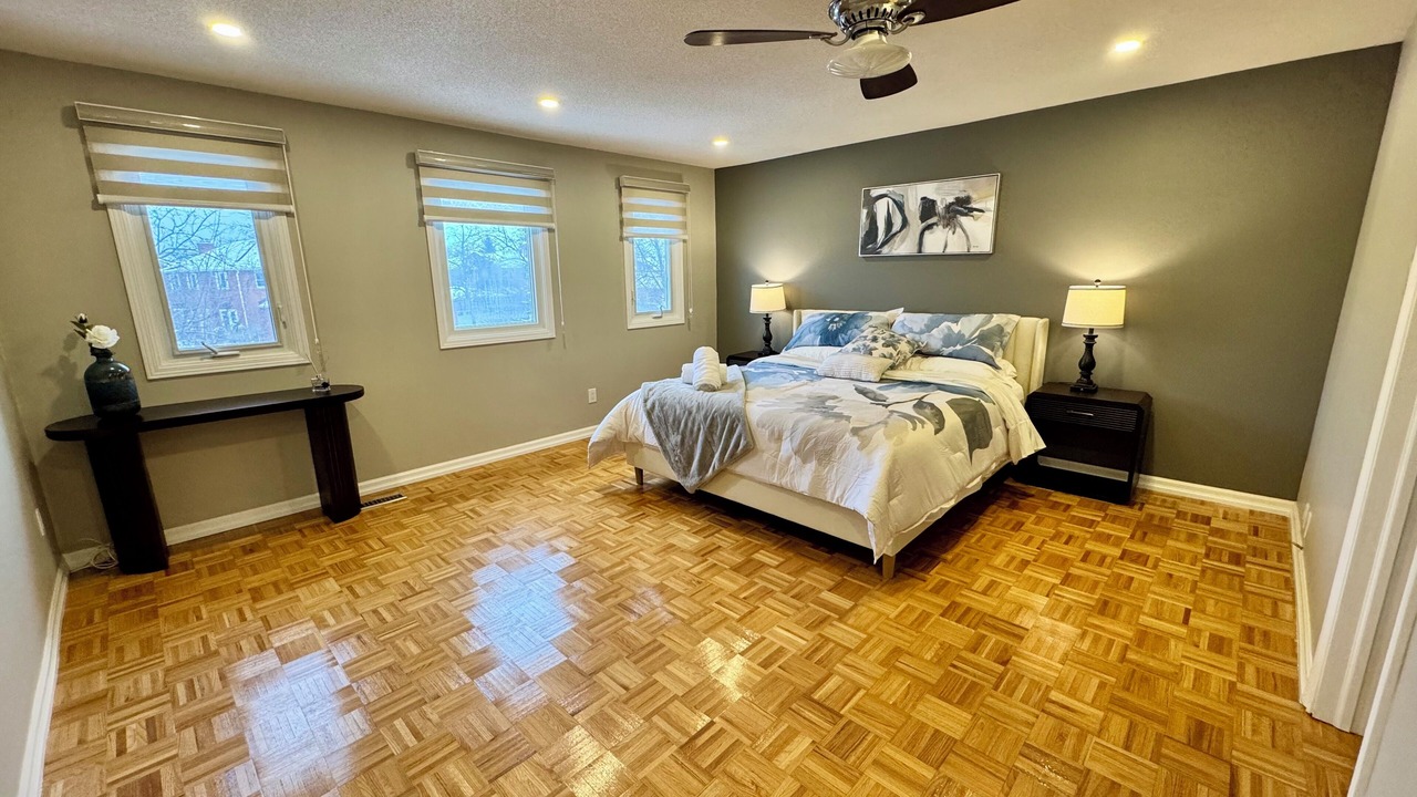 Photo of Bedroom in Erin Mills