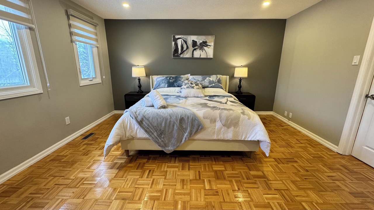 Photo of Bedroom in Erin Mills