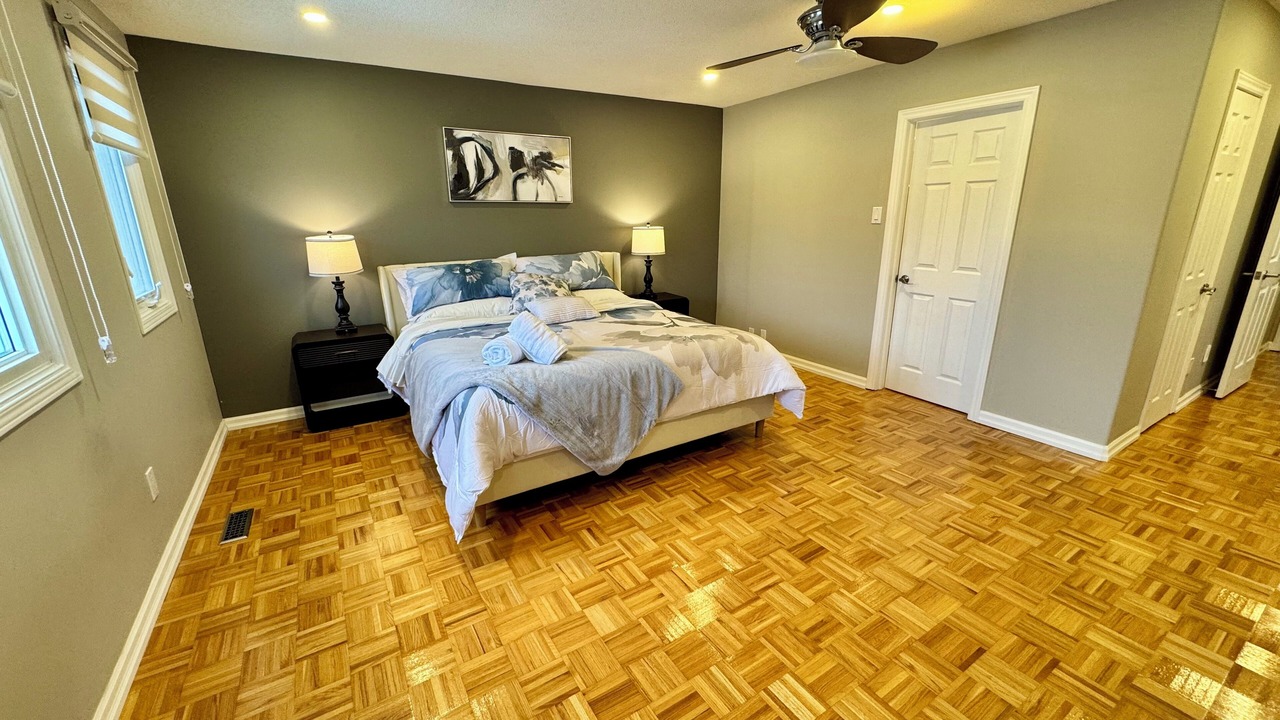 Photo of Bedroom in Erin Mills