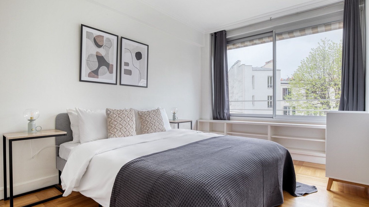 Photo of Bedroom in Passy