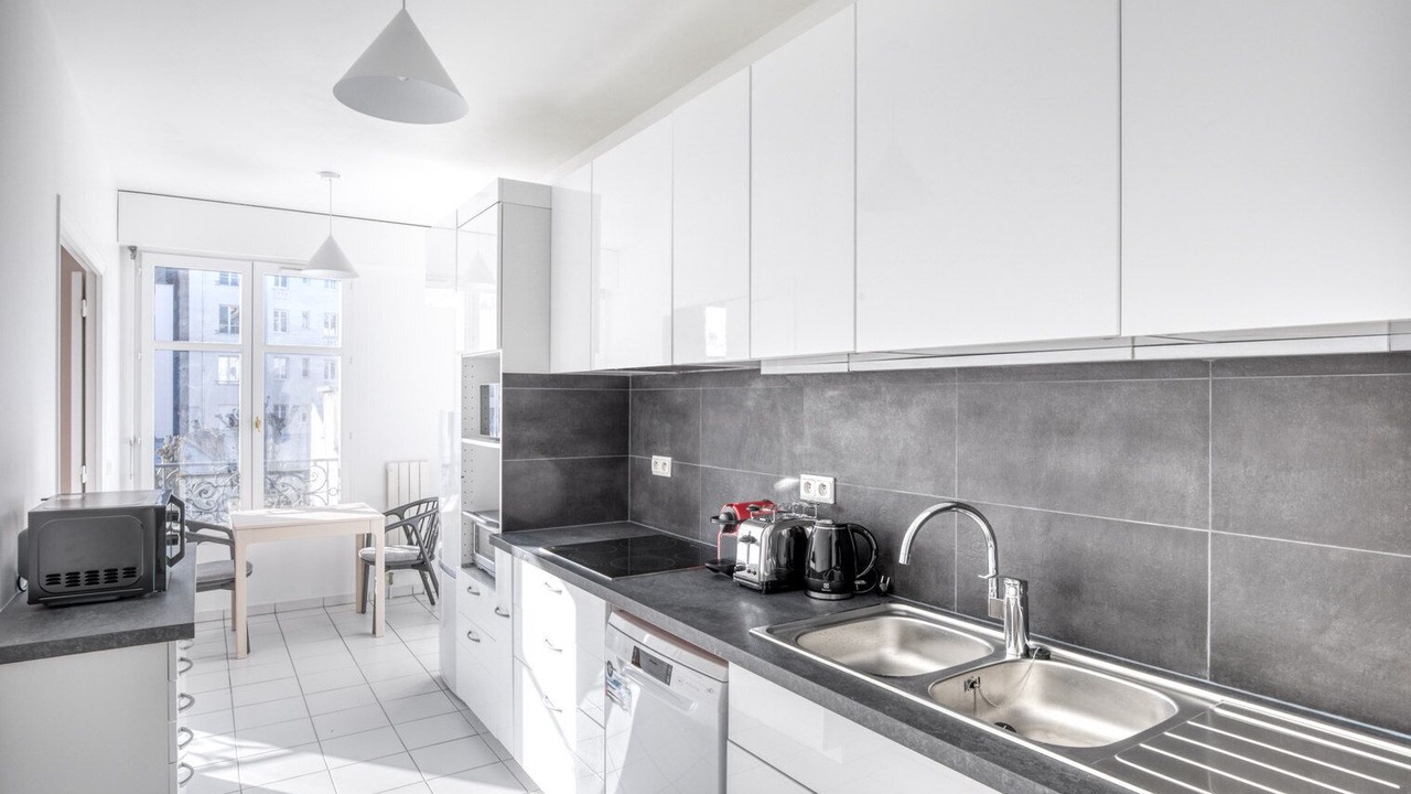 Photo of Kitchen in Quartier de l'Ecole-Militaire