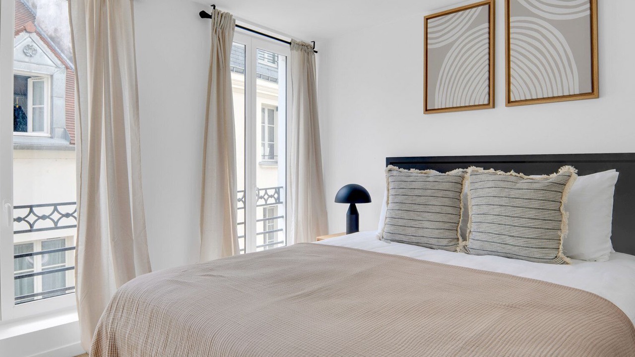 Photo of Bedroom in Saint-Germain-des-Pres