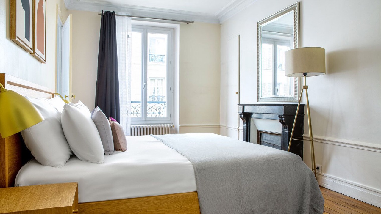 Photo of Bedroom in Sorbonne