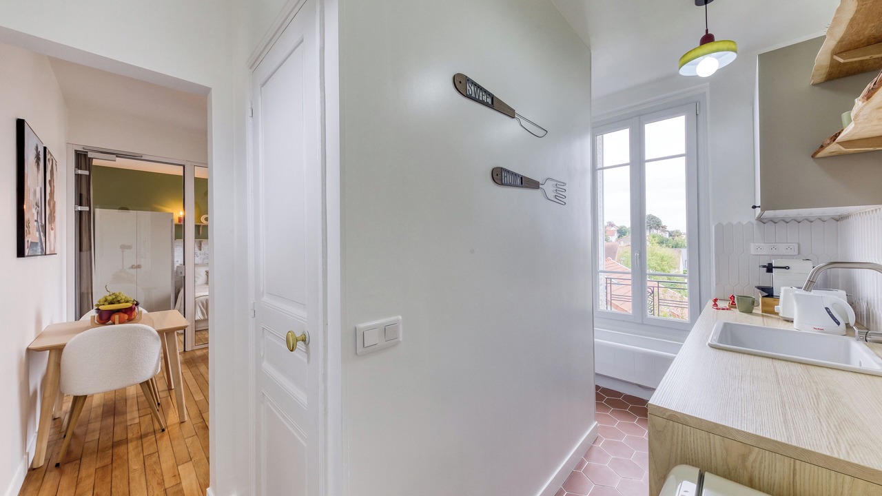 Photo of Bathroom in Saint-Cloud