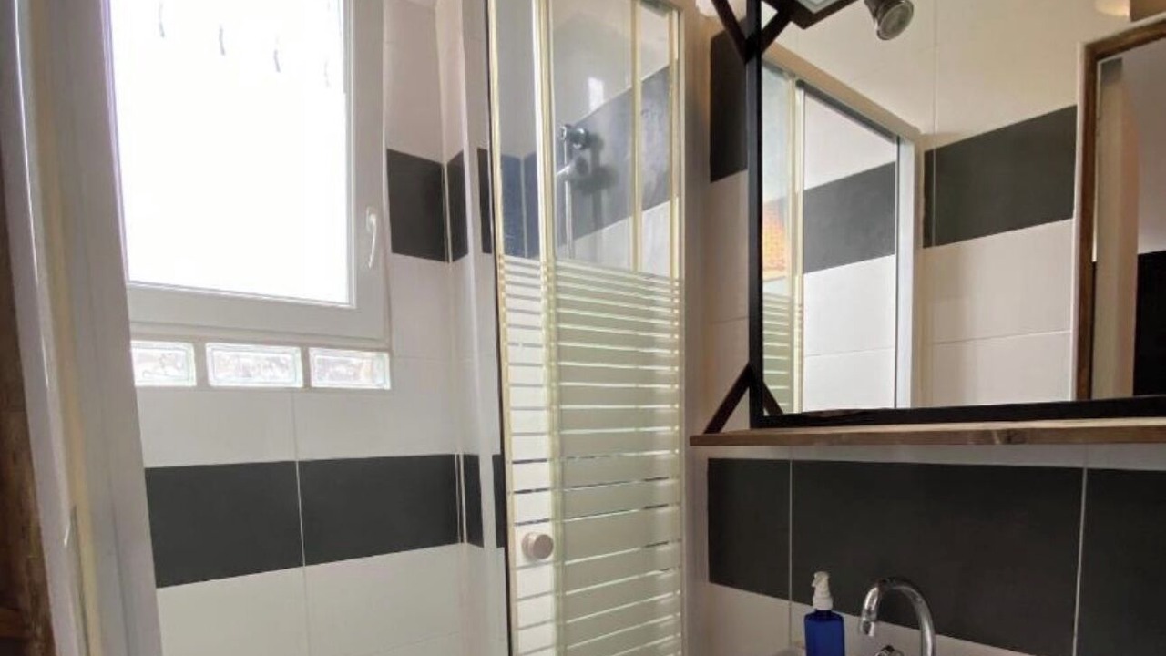 Photo of Bathroom in La Courneuve