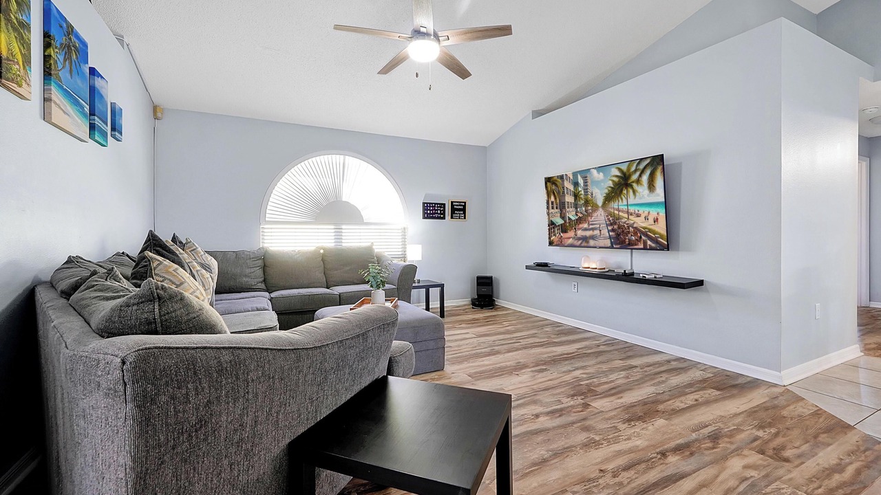 Photo of Bedroom in Sunridge Woods