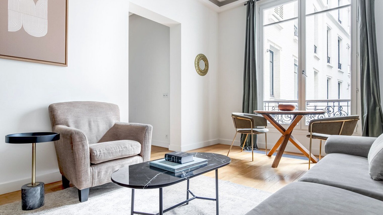 Photo of Livingroom in Champs-Elysees