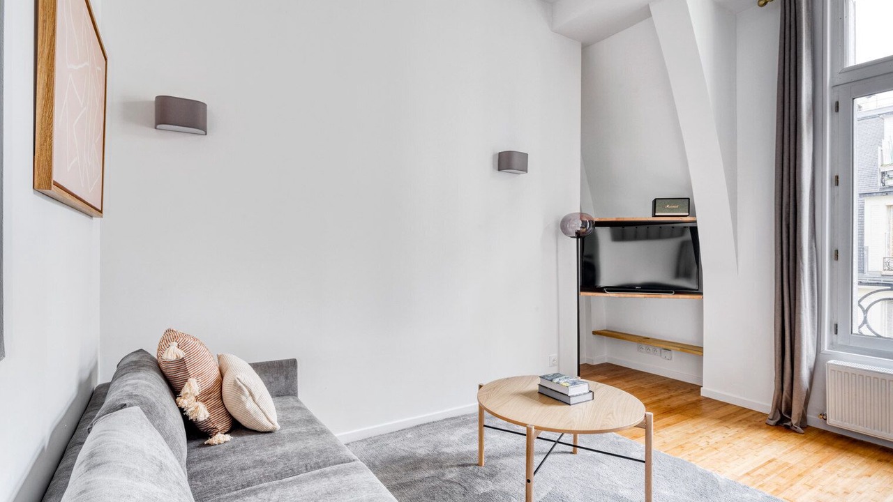Photo of Livingroom in Champs-Elysees