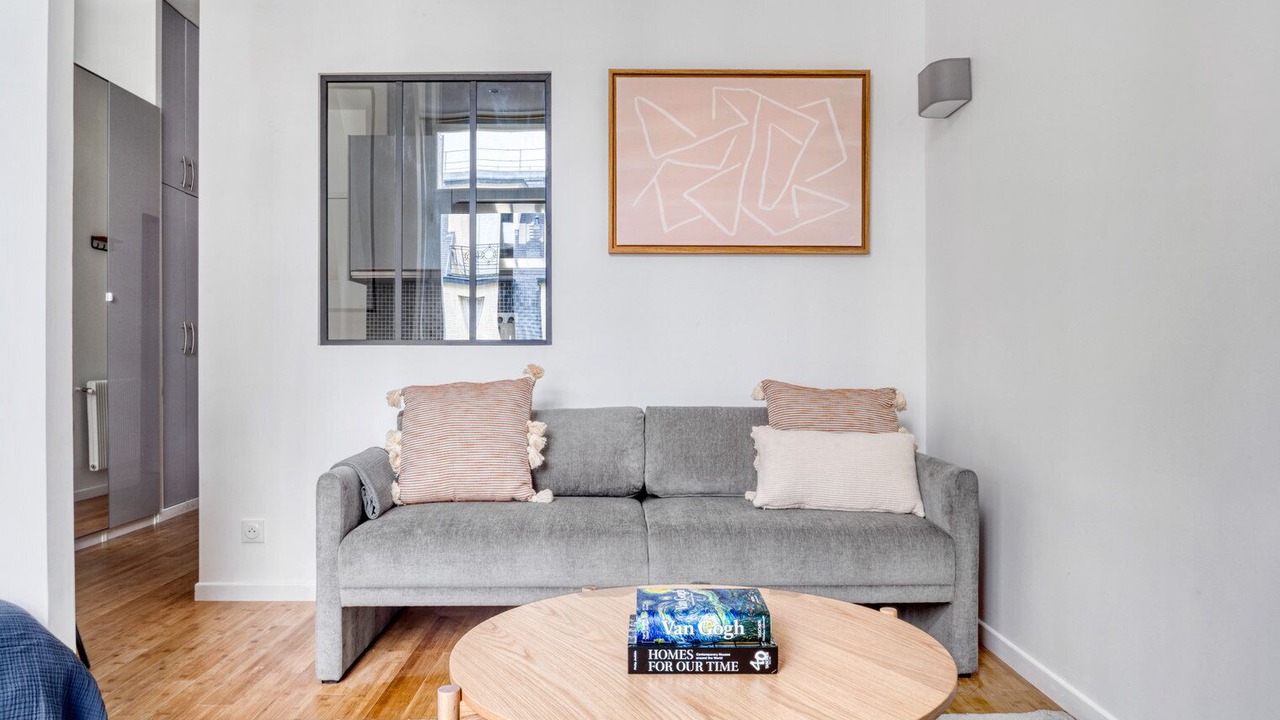 Photo of Livingroom in Champs-Elysees