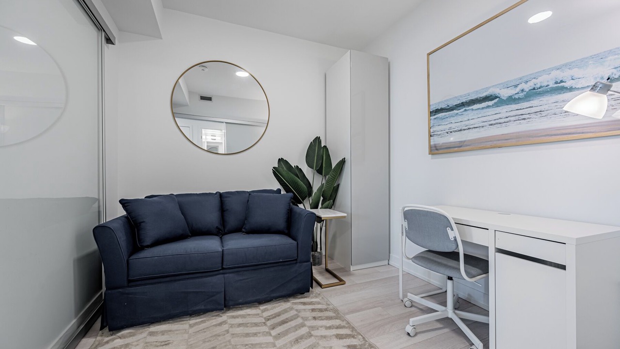 Photo of Livingroom in Mount Pleasant West