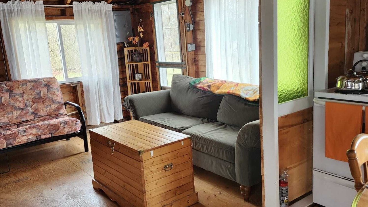 Photo of Livingroom in Frontenac