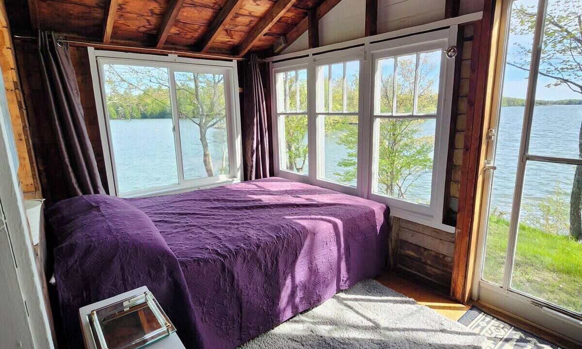 Photo of Bedroom in Frontenac