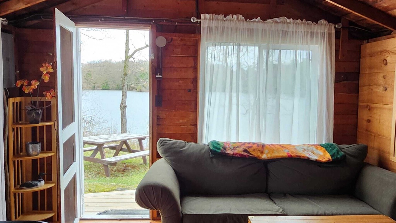 Photo of Livingroom in Frontenac