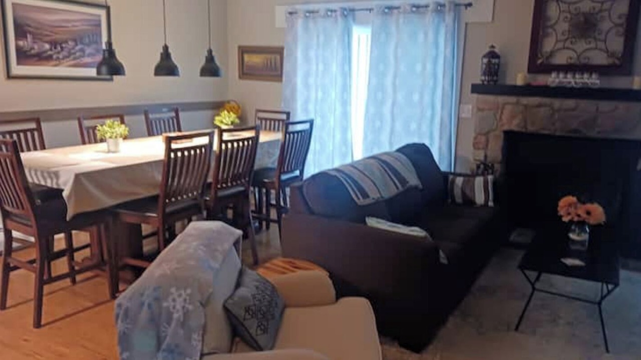 Photo of Livingroom in Tunkhannock Township