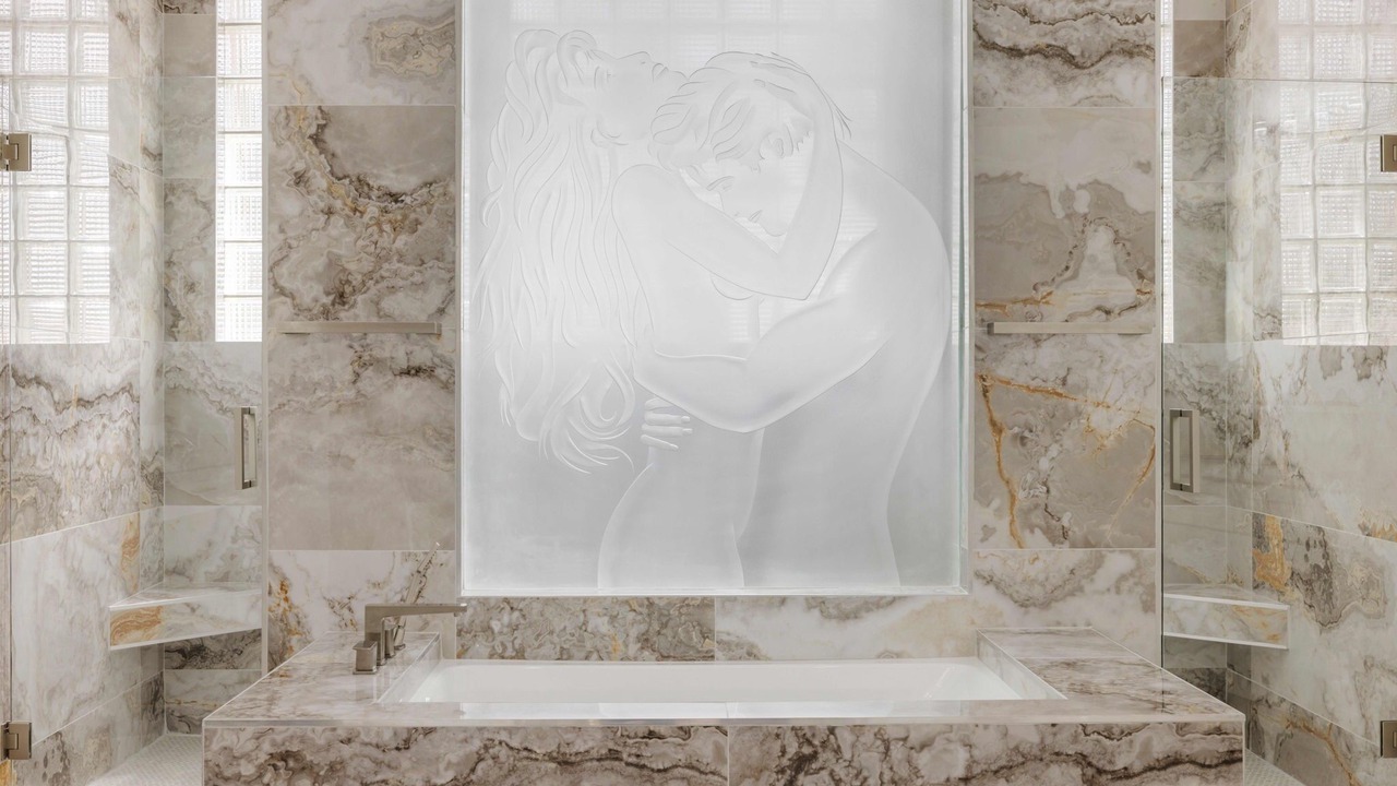 Photo of Bathroom in Plantation
