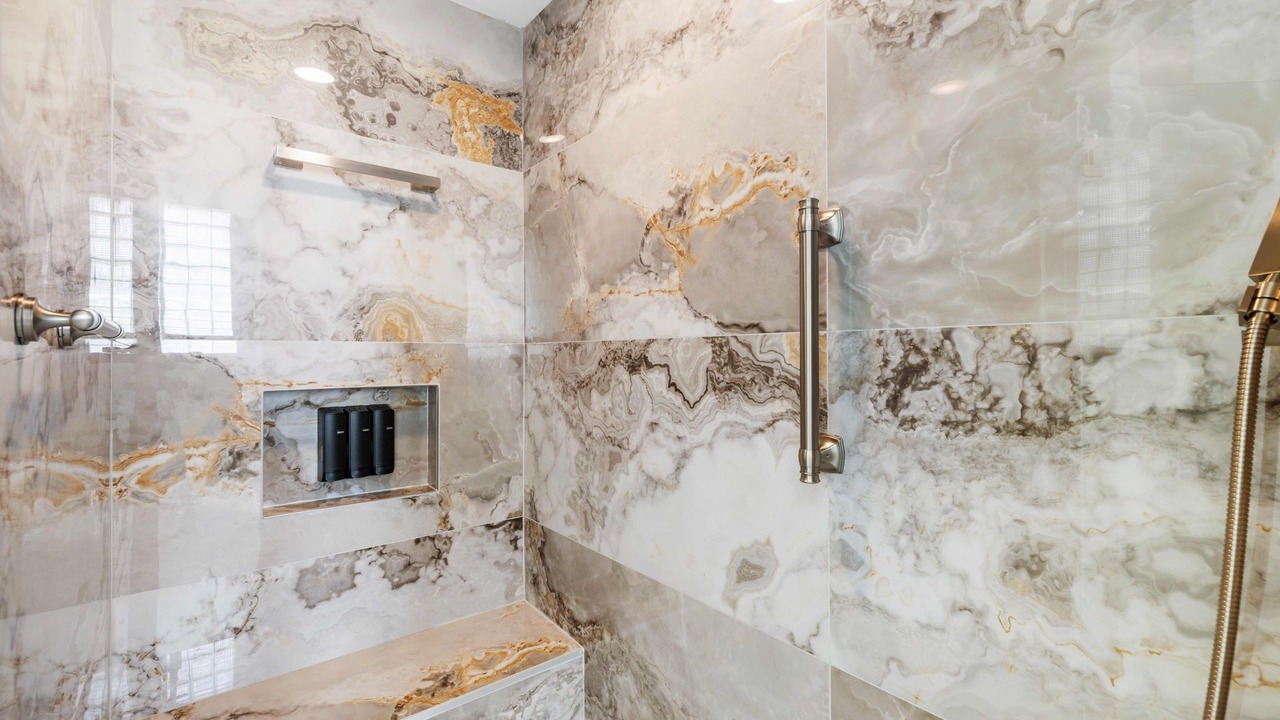 Photo of Bathroom in Plantation
