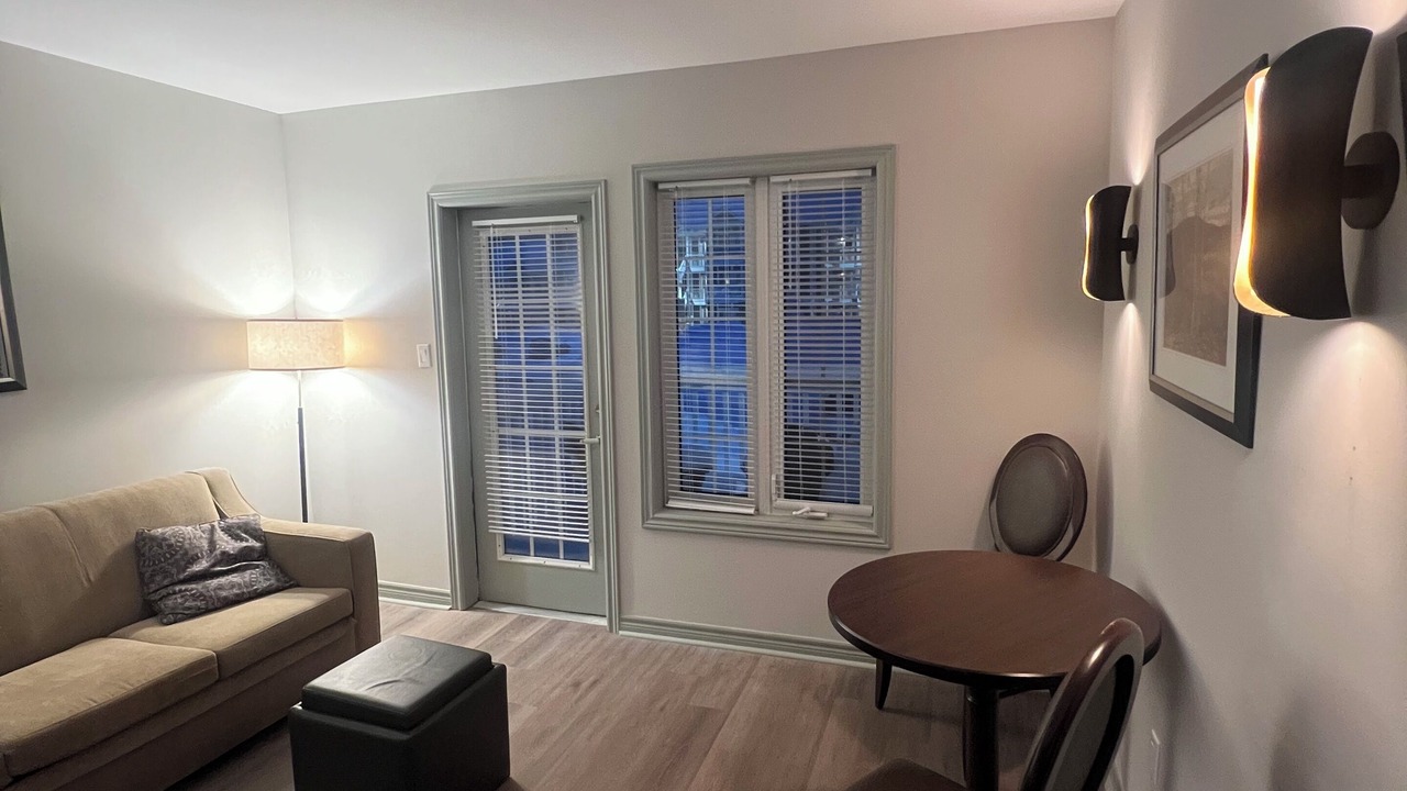 Photo of Livingroom in Oro-Medonte