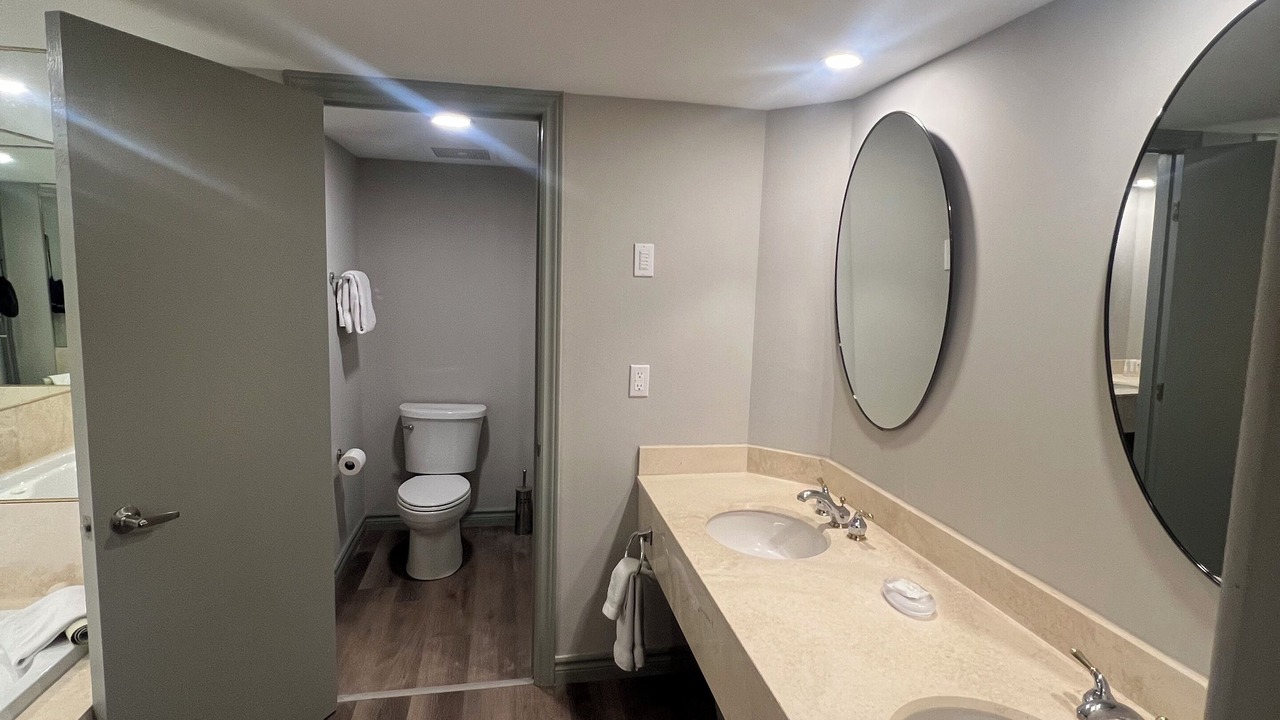 Photo of Bathroom in Oro-Medonte