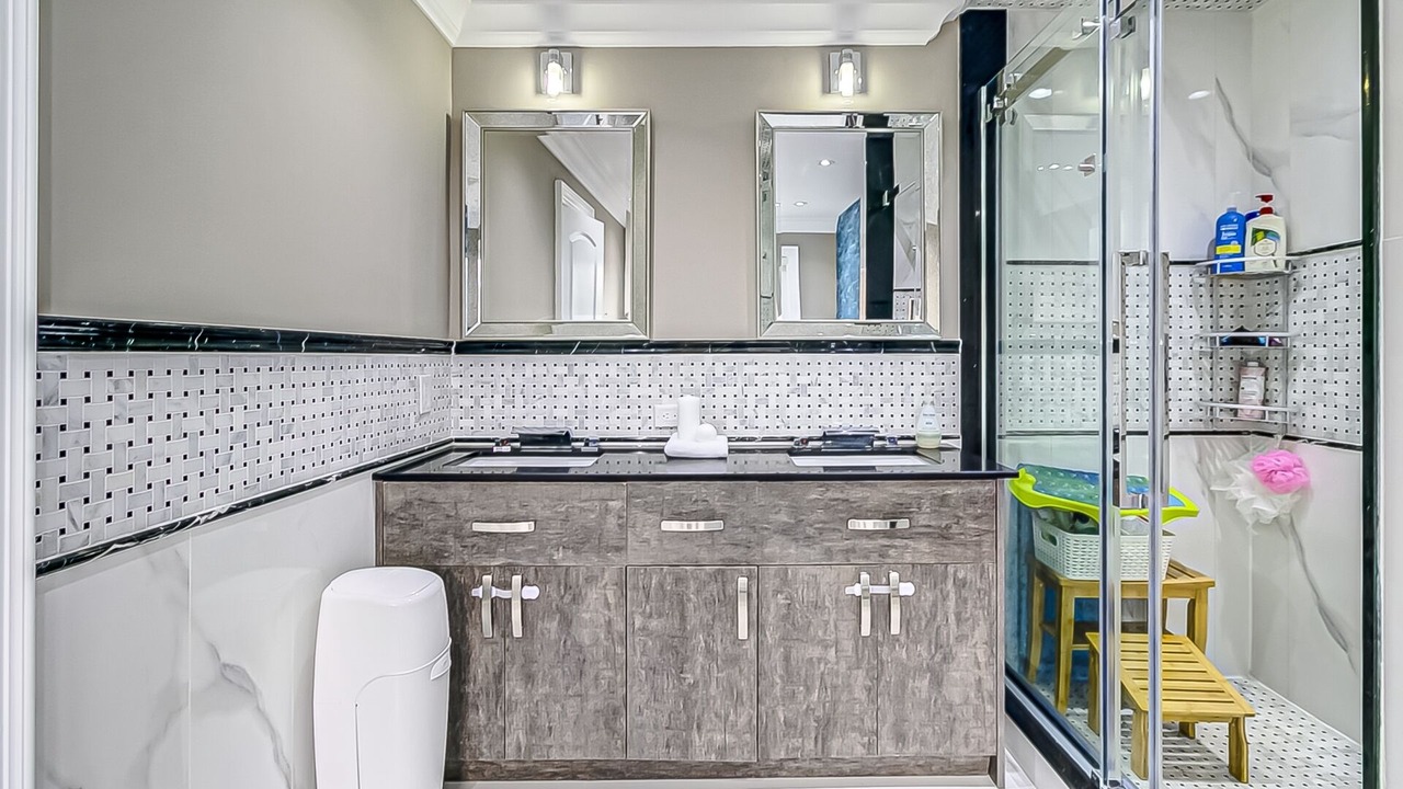 Photo of Bathroom in Port Union