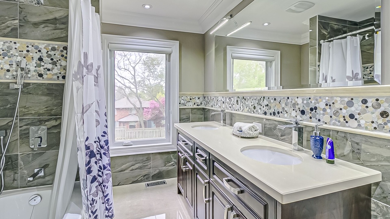 Photo of Bathroom in Port Union