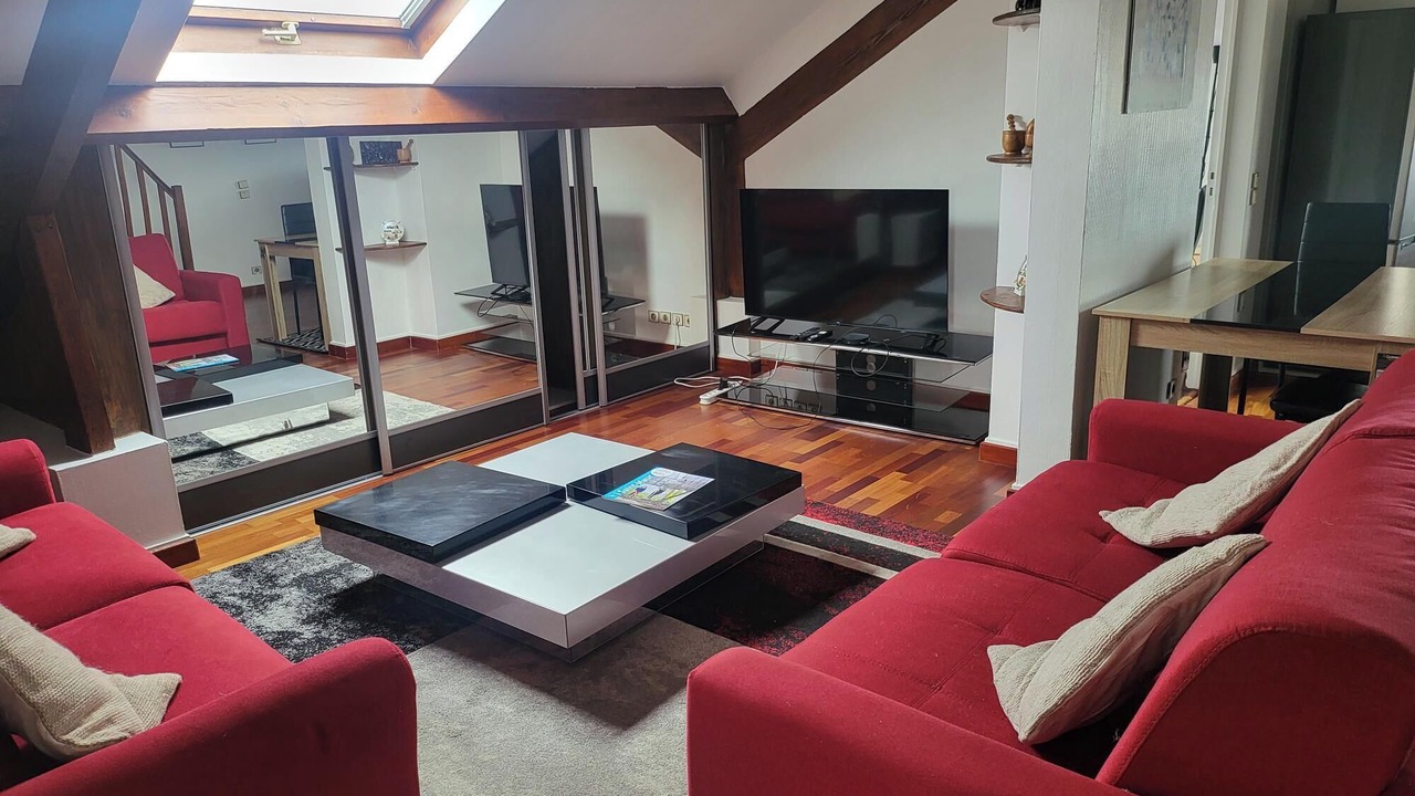 Photo of Livingroom in La Varenne Saint-Hilaire