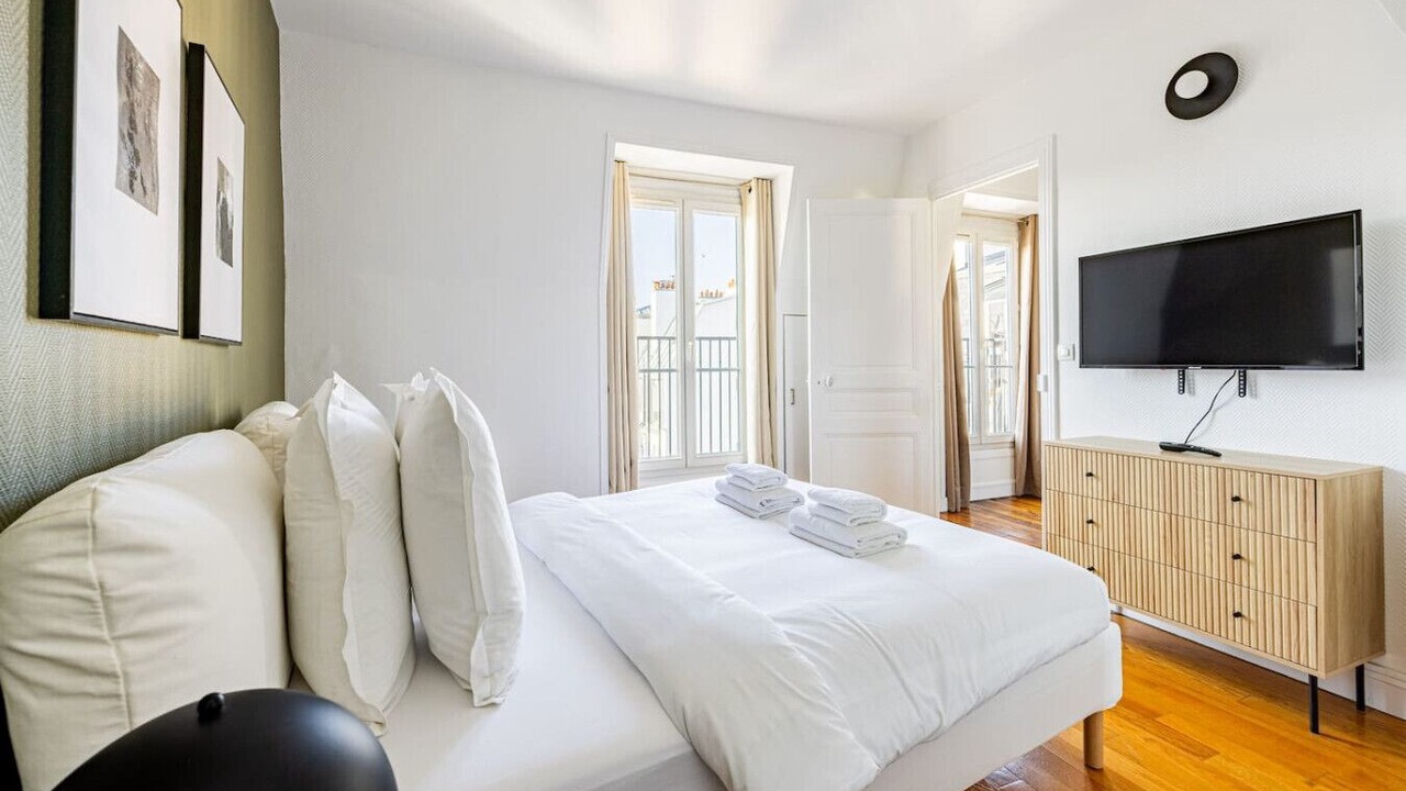 Photo of Bedroom in 14th Arrondissement