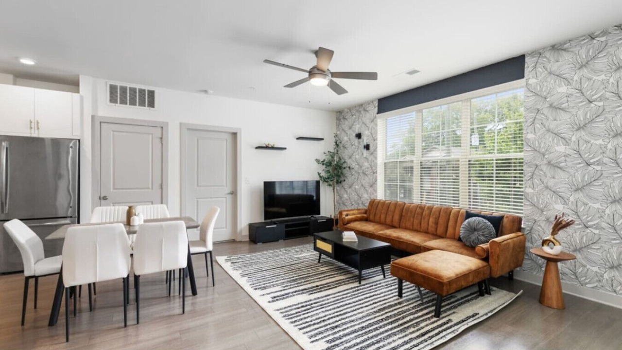 Photo of Livingroom in Forest Park