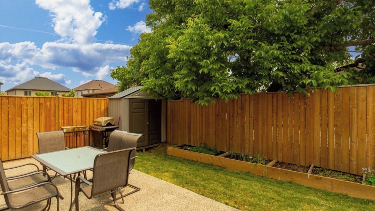 Photo of Outdoor in Stoney Creek