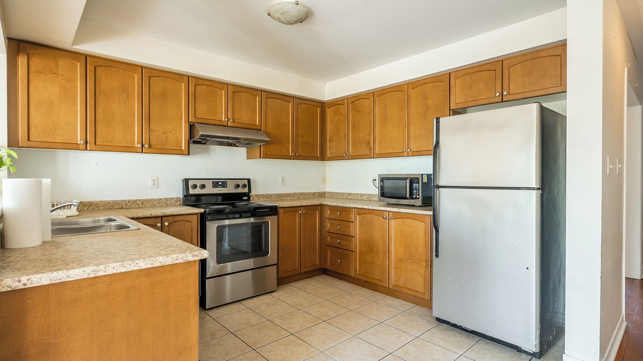 Photo of Kitchen in Clairlea - Birchmount