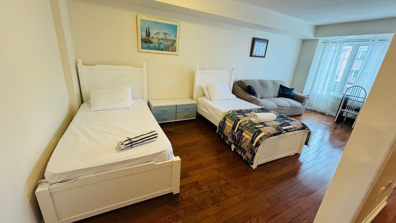 Photo of Bedroom in Clairlea - Birchmount