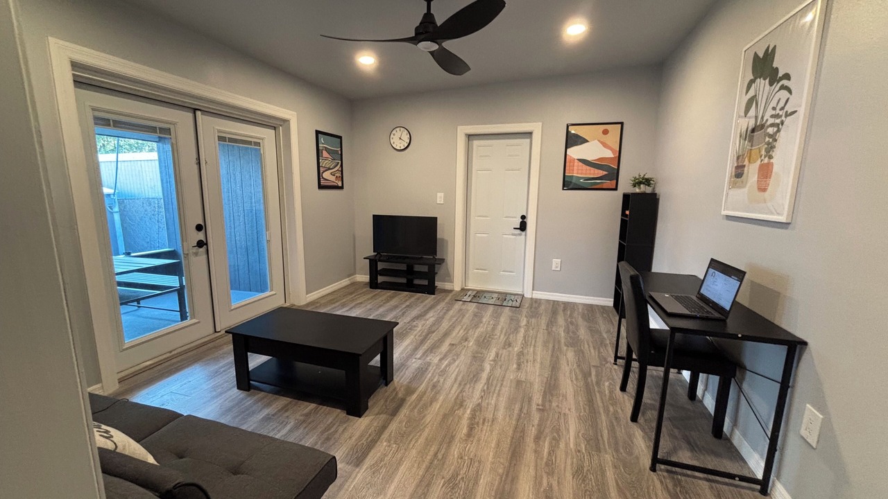 Photo of Livingroom in Winter Haven