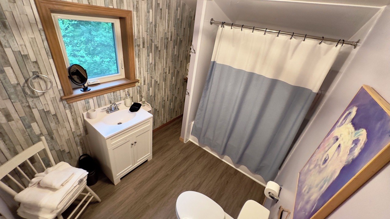 Photo of Bathroom in Central Frontenac