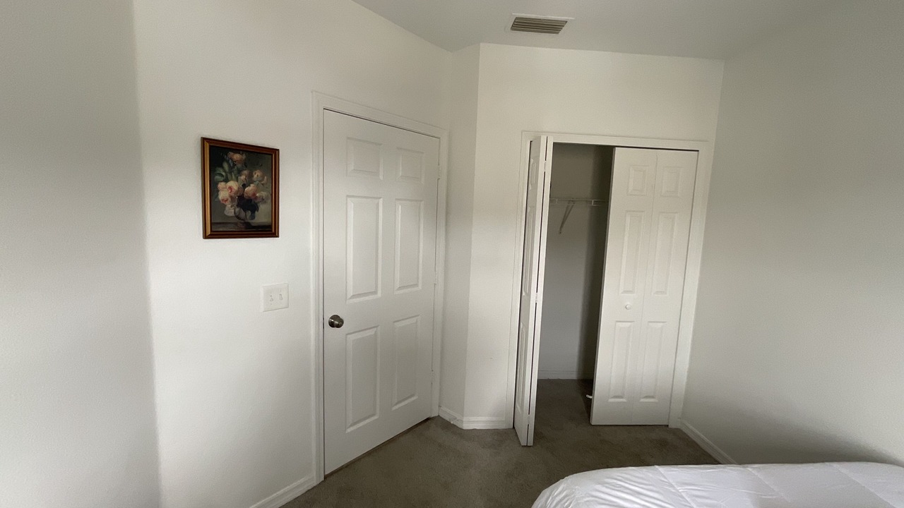 Photo of Bedroom in Riverview