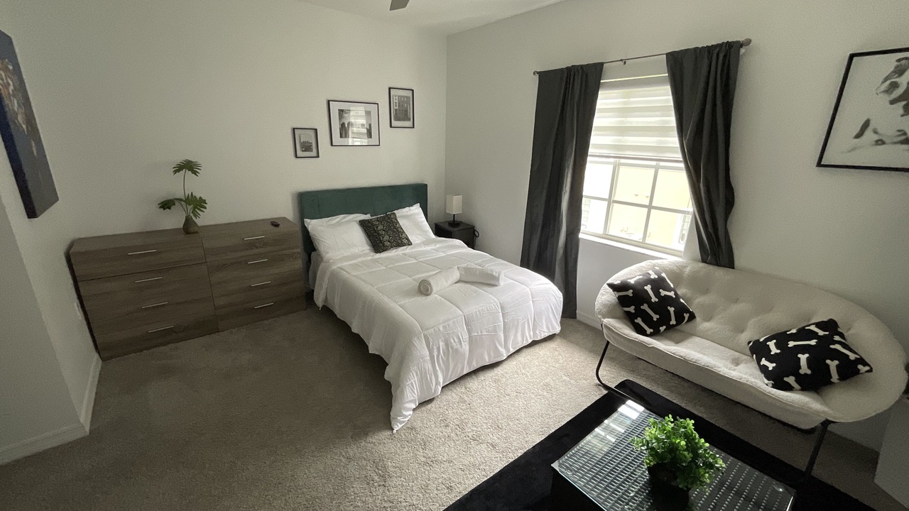 Photo of Bedroom in Riverview