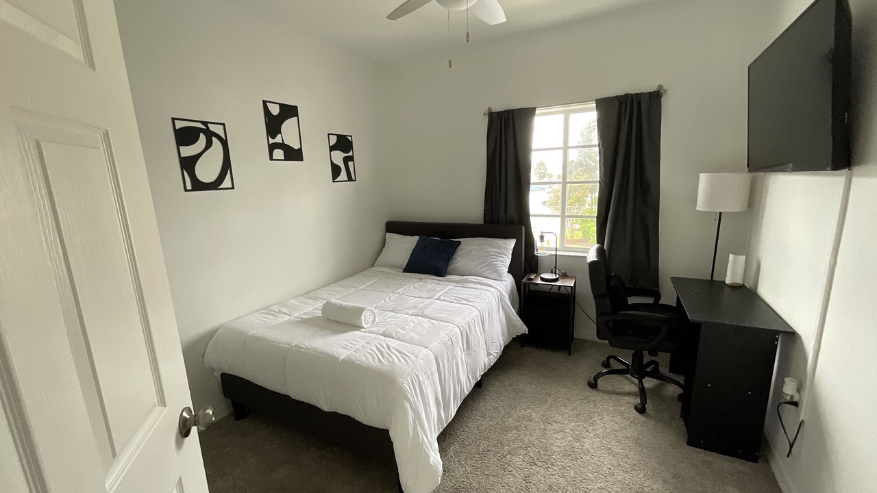 Photo of Bedroom in Riverview