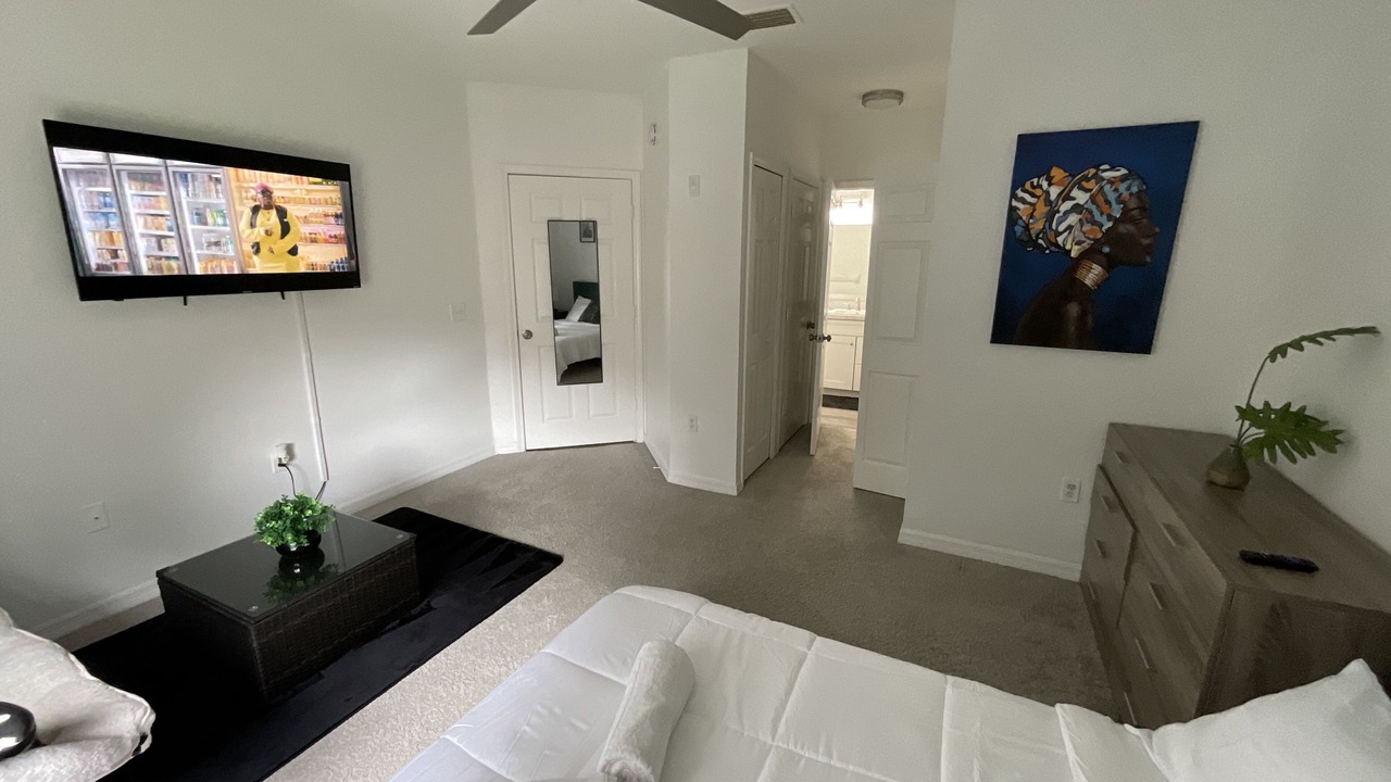 Photo of Bedroom in Riverview