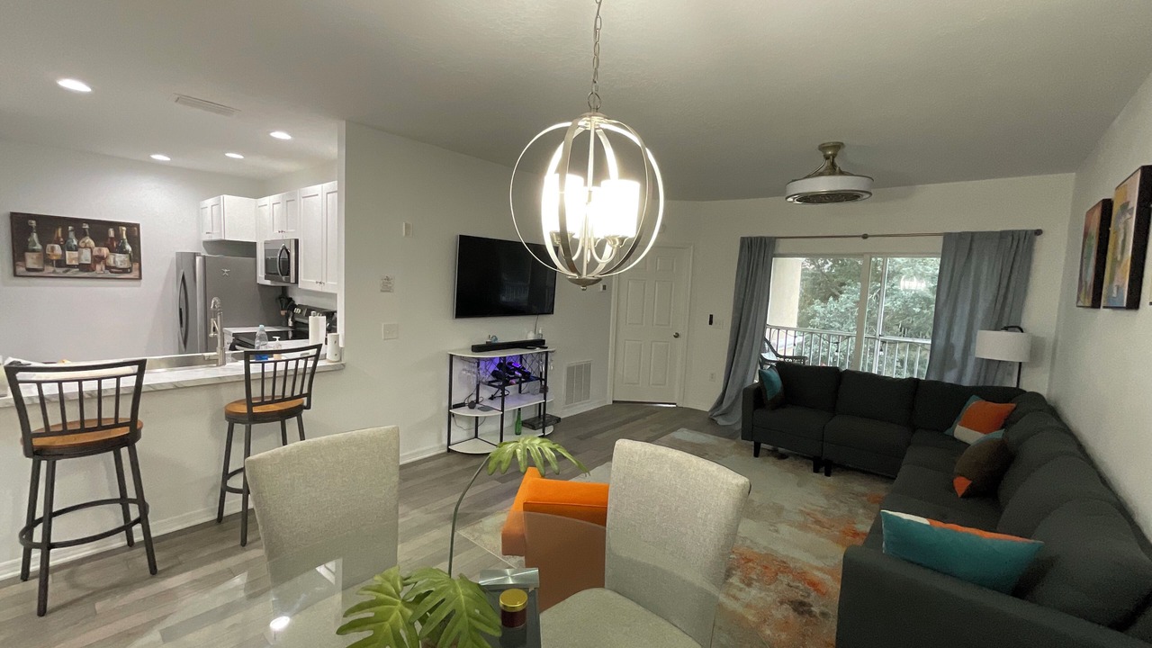 Photo of Livingroom in Riverview