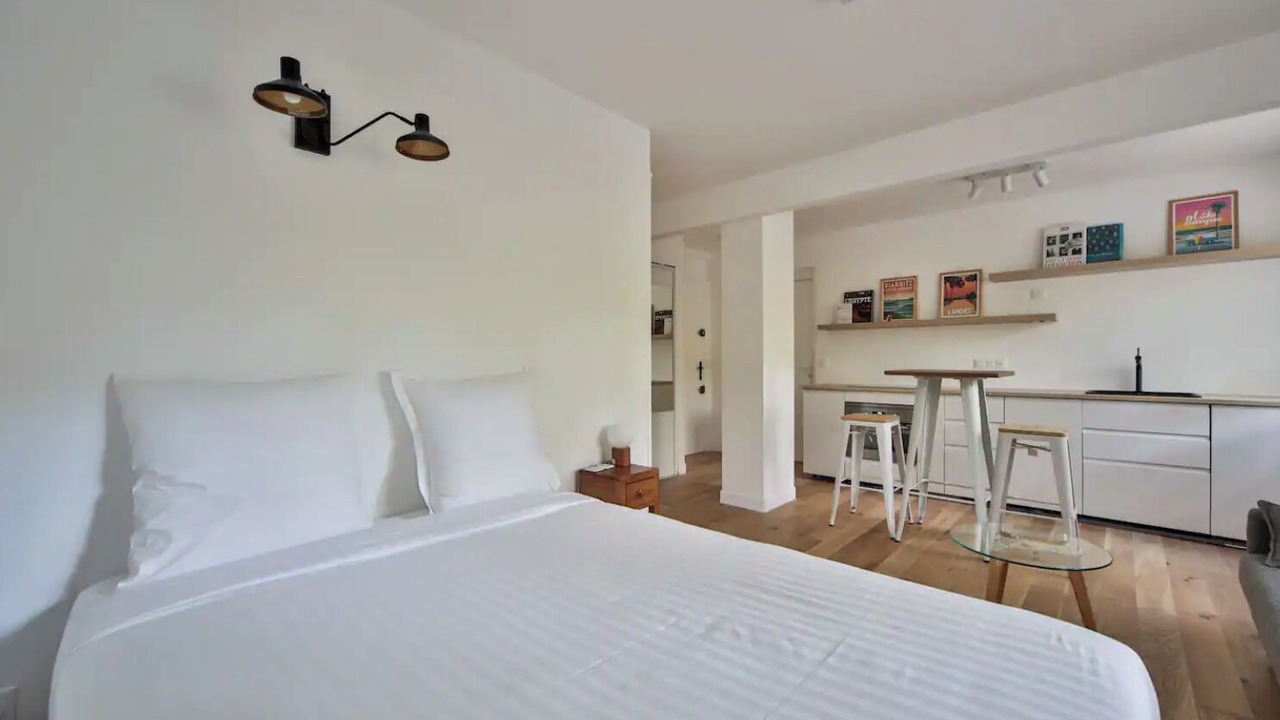 Photo of Bedroom in Croulebarbe