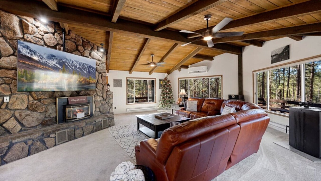 Photo of Livingroom in Prescott